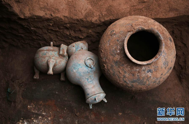 陕西考古发现2000多年前秦国古酒