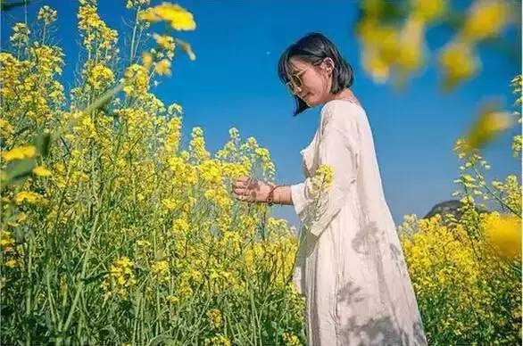 女神攻略，春游拍照技巧，怎样让男朋友把你拍出唯美的效果。 - 第15张 | 哇机汇