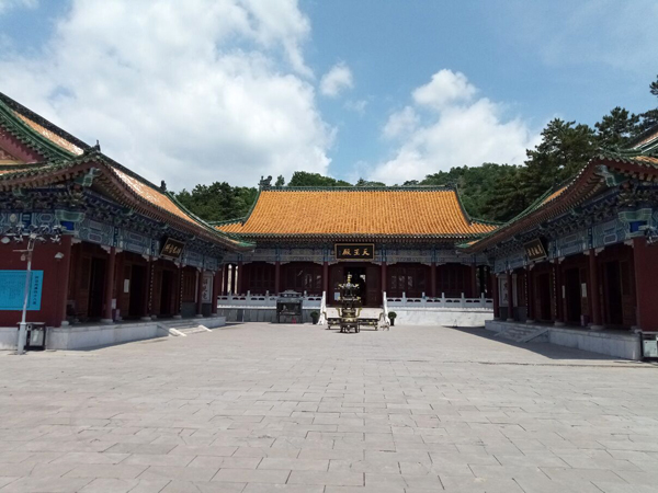 灵慧山朝阳寺