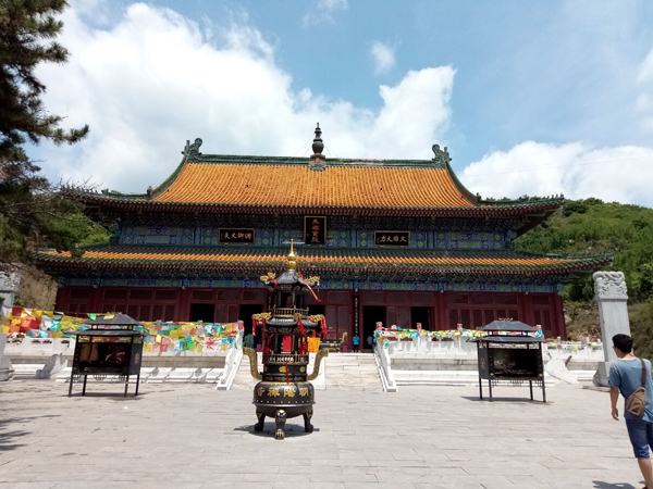 灵慧山朝阳寺