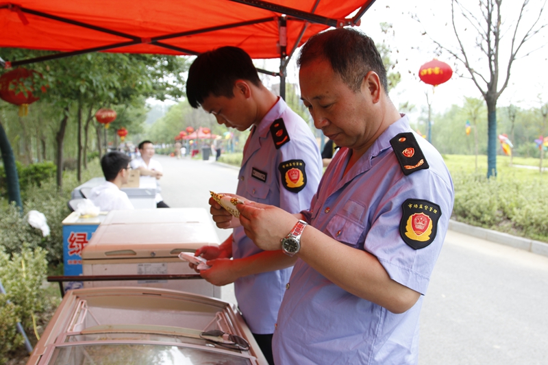 不忘初心 加强食品安全监督检查