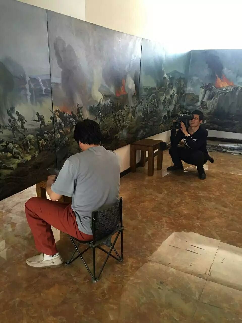 著名画家靳军作品赏析·油画军事系列