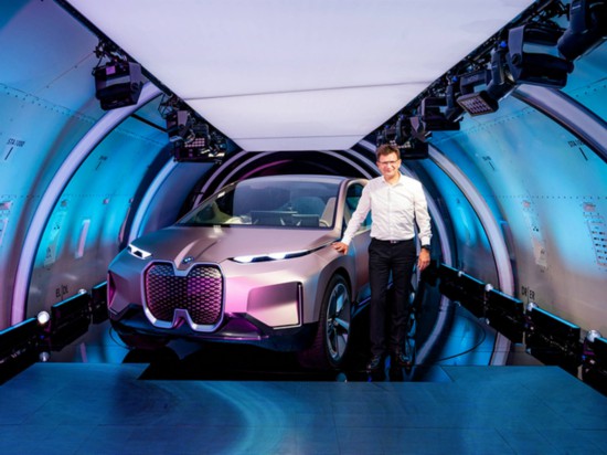 BMW Vision iNEXT亮相 2021年量产