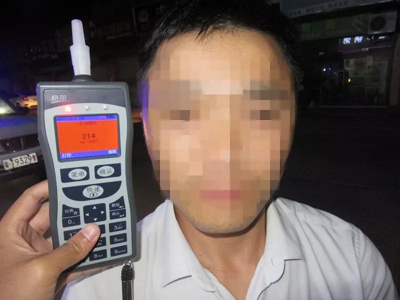 中山男子酒后挪车3米凌晨被抓！2019最新酒驾成本一定要知道