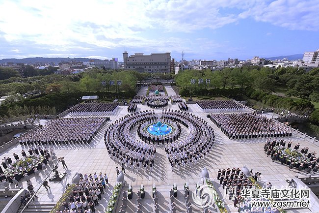 5月12汉传佛教浴佛节 看僧众浴佛