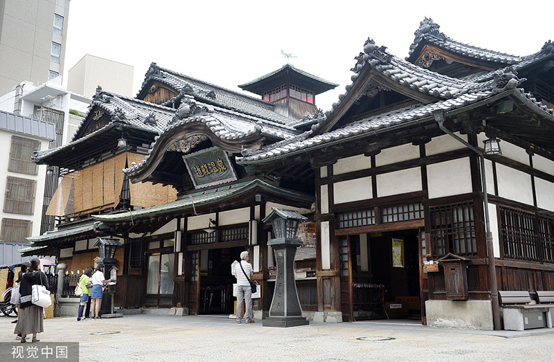 《千与千寻》再映打破次元壁垒 这些景点完美还原动画场景