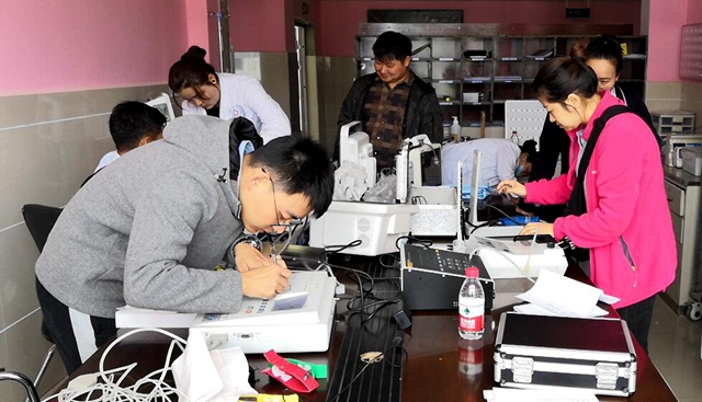 蚌埠市计量所援藏开展医疗计量检定铺就高原上的健康之路