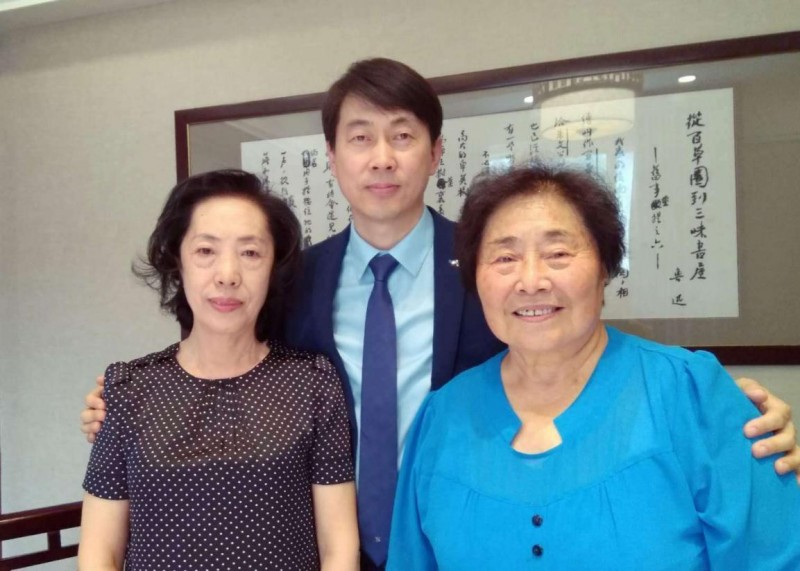 “冯氏自然免疫疗法”开启生机食疗新健康模式
