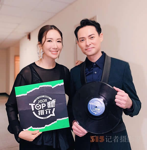 海俊杰和李施嬅双喜临门 合唱歌曲《第二缘》获奖