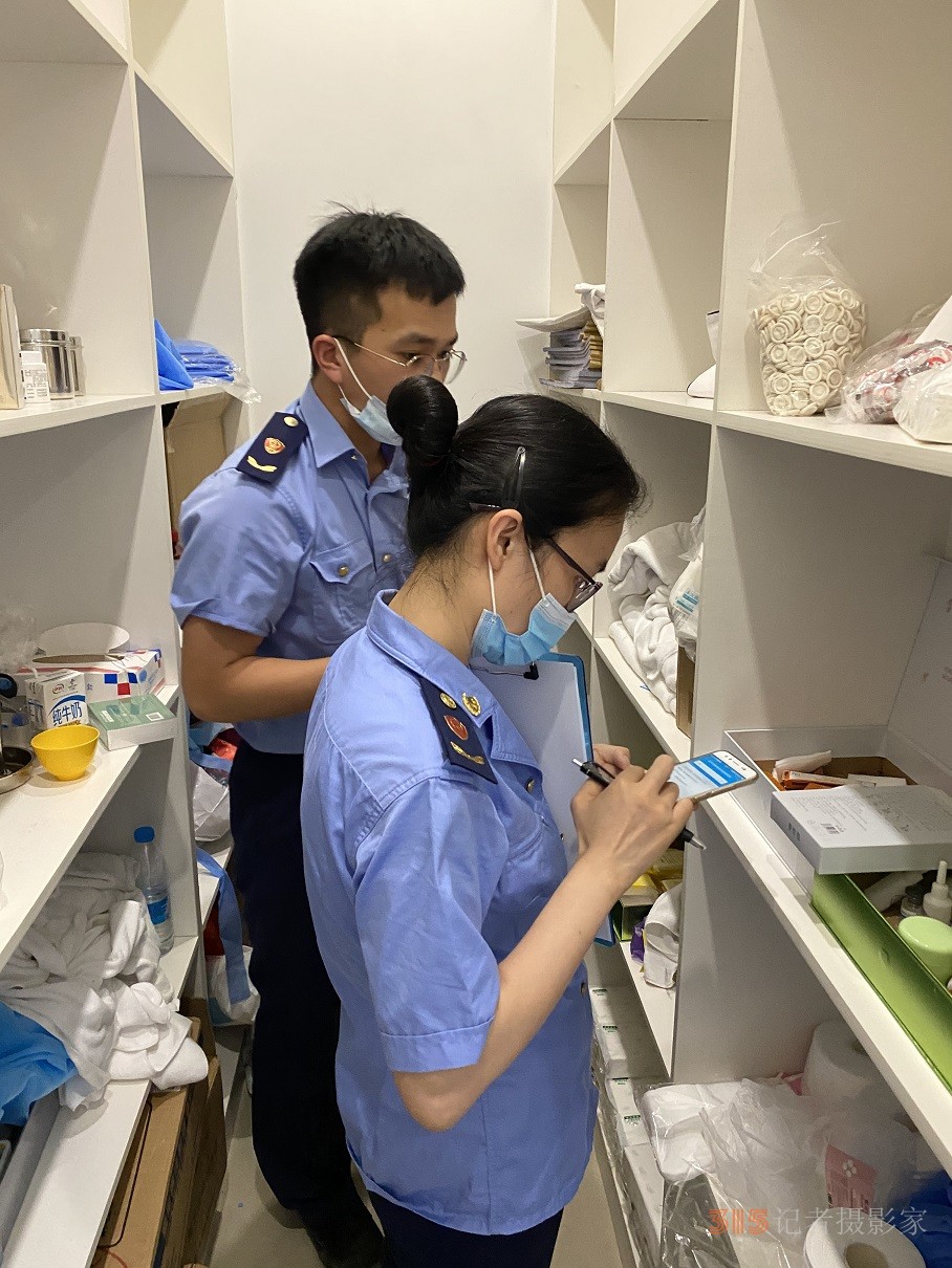 扫黑除恶进行时｜黑心美容院黑心美容院