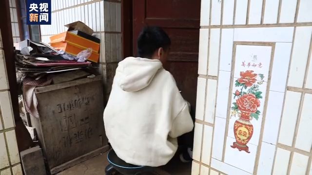 仅手指能动！18岁山村病残青年如何逆袭成电竞主播？