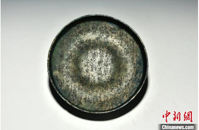 运城发现周朝王卿高级贵族墓地，出土虢国重器