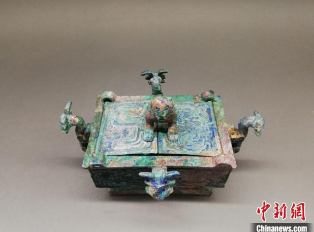 运城发现周朝王卿高级贵族墓地，出土虢国重器