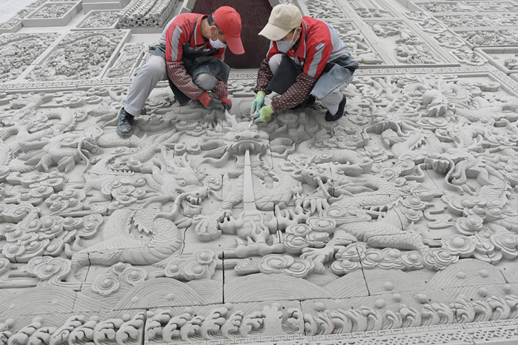 甘肃临夏：砖上的雕画技艺