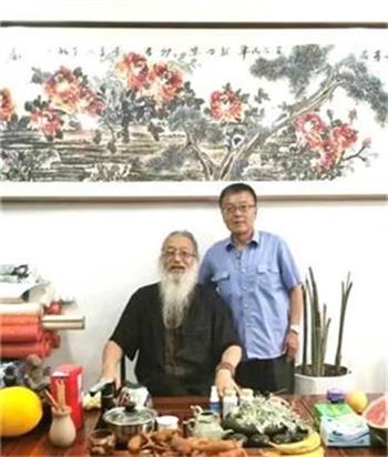 写尽牡丹富贵之气韵 --记实力派画家王新明