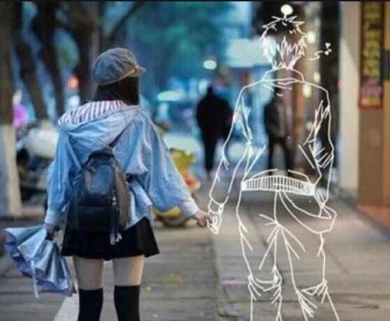 “虚拟恋人”是情之所托还是变味的游戏
