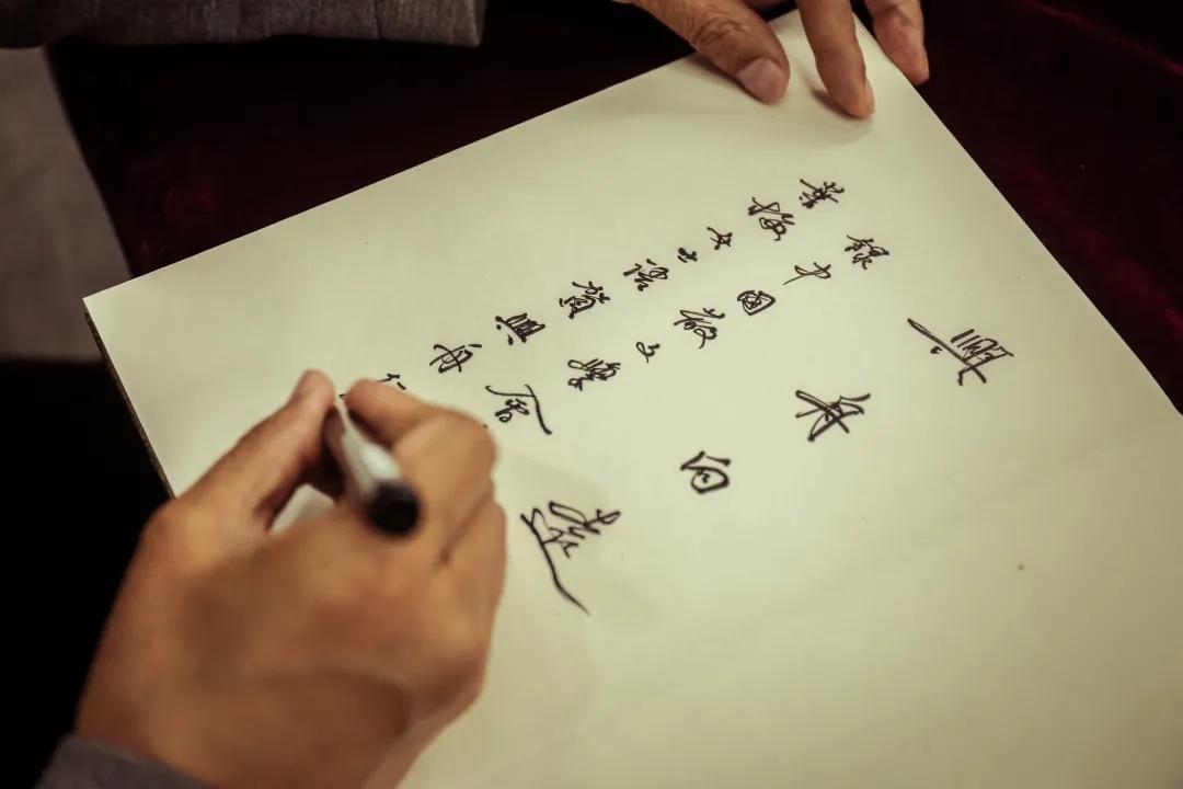 刘颜涛｜人间皆锦绣 妙笔任君裁