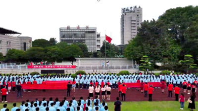 胸怀冲天志，爱拼才能赢