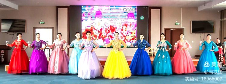永远跟党走 三河市老年大学燕郊校区举办汇报演出
