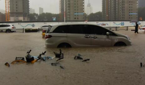 五问河南特大暴雨：这里为何成为全国强降雨中心？