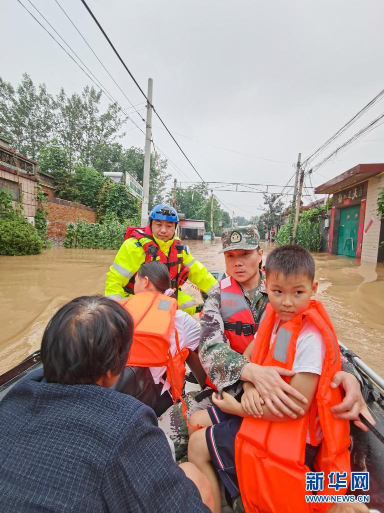 暴雨后的生活 保障人民群众生命财产安全