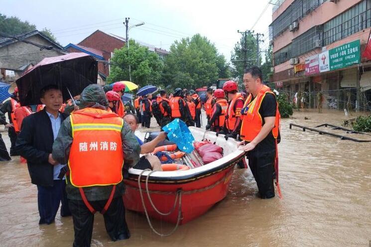 湖北随州多地因强降雨受灾 