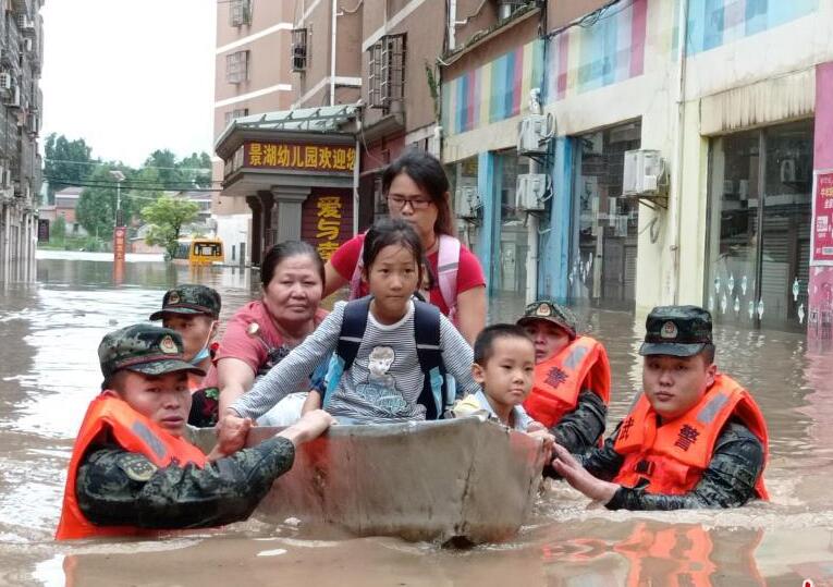 湖北随州多地因强降雨受灾 