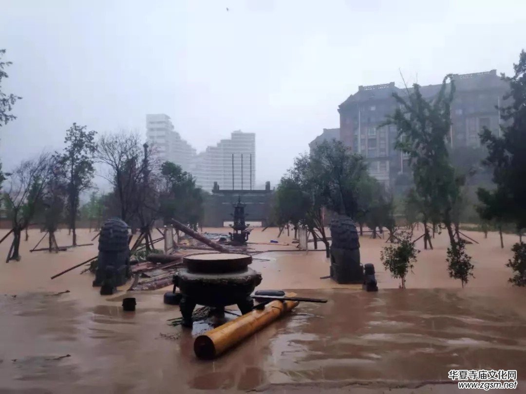 暴雨下的荥阳洞林寺受灾实况，千年古刹灾后修建迫在眉睫