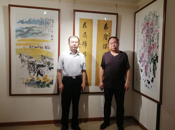 翰墨方阵一一陕西军旅艺术家作品展举行
