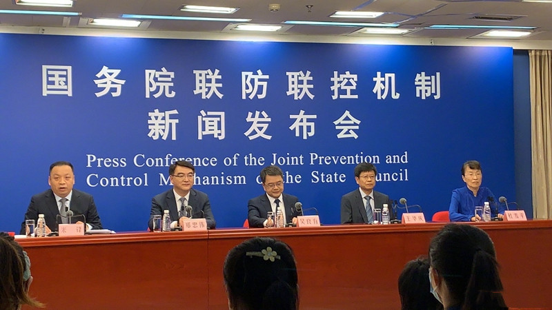 我国完成新冠病毒疫苗全程接种人数超9.69亿