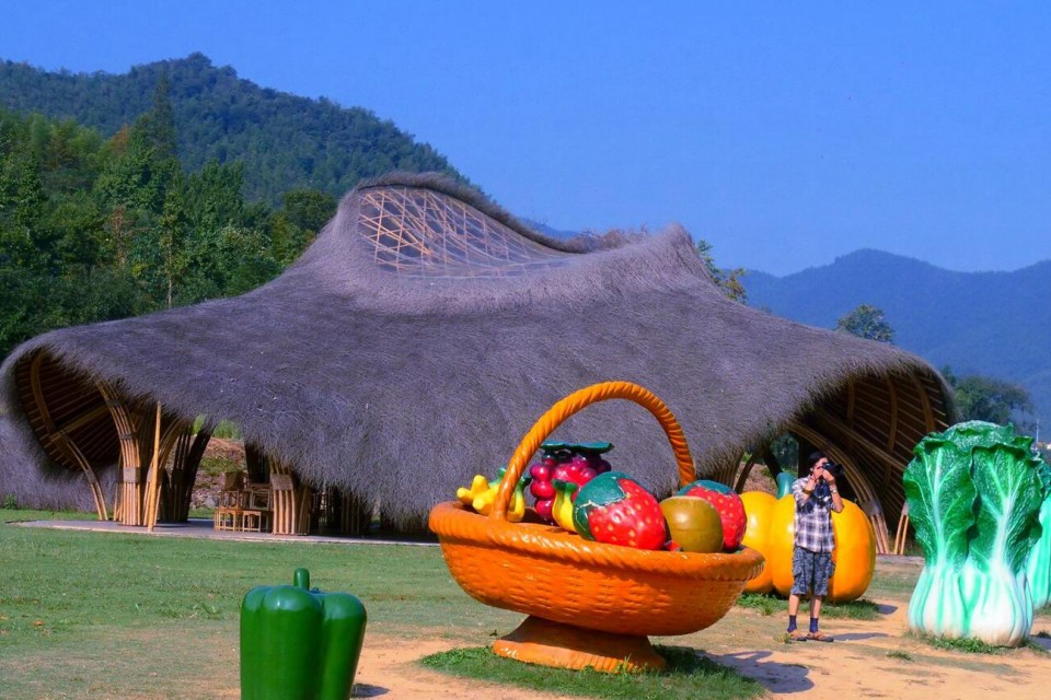 笑琰摄影：安吉孝丰潴口溪村新农村风景