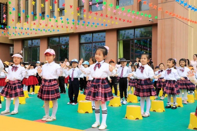 中国儿童数量位居世界第二位——到2025年，建设100个儿童友好城市