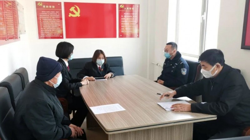 大连法院一站式建设：为人民群众减负 让司法服务提速