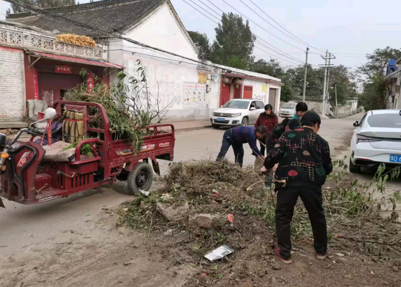 真抓实干促振兴 无私奉献为群众 ----市财政局驻牛庄村第一书记李佳龙