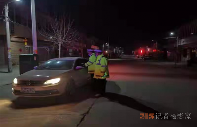 河南省商丘市交警支队元宵节查酒驾49名心存侥幸者被查处