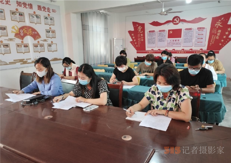 河南省商丘市睢阳区路河镇田营小学  凝心聚力谋教研  扬帆起航新征程