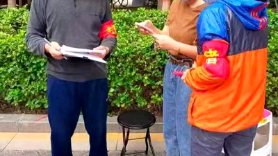 让党员成为抗疫一线的一面旗帜
