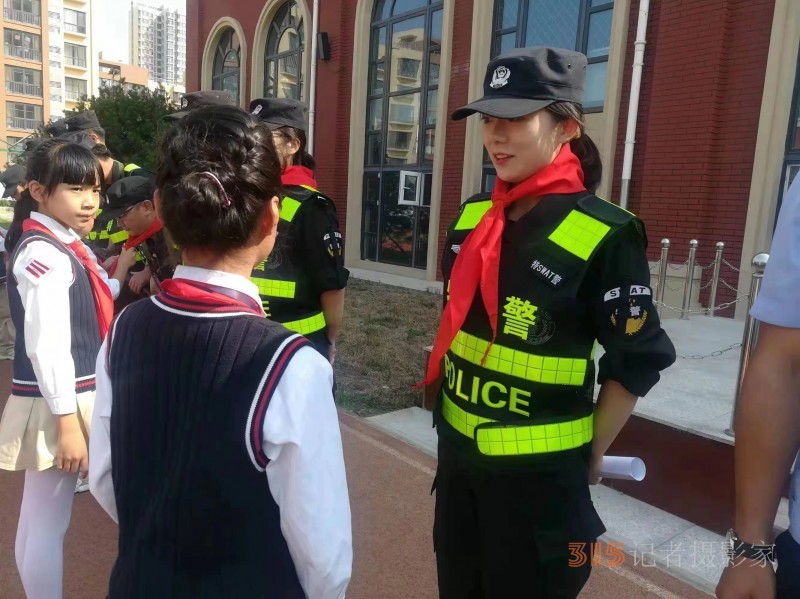 学习公安英模事迹 汲取昂扬奋进力量