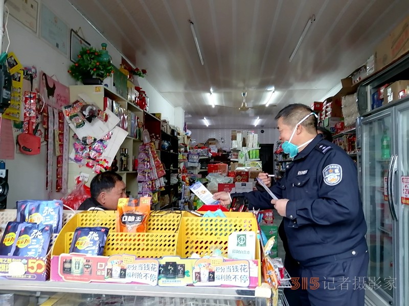  锦屏警方：派出所积极进村入户零距离开展反诈宣传