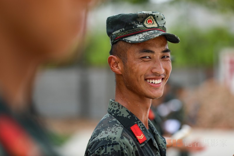 组照《最美的青春》
