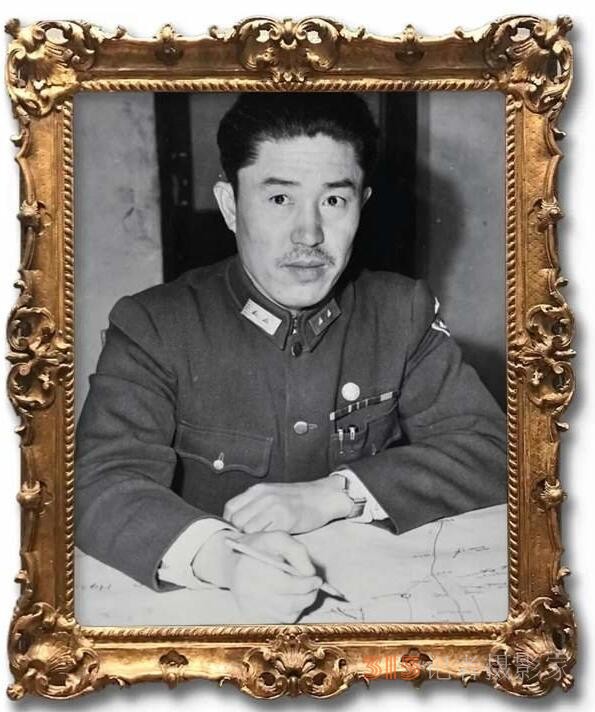 军旅书法家王成志同志应嘱为抗战名将郑洞国学校题写教学楼名