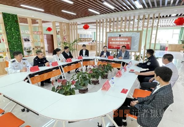 “边陲千里党旗红”警地党建联盟“点亮”基层治理新篇章