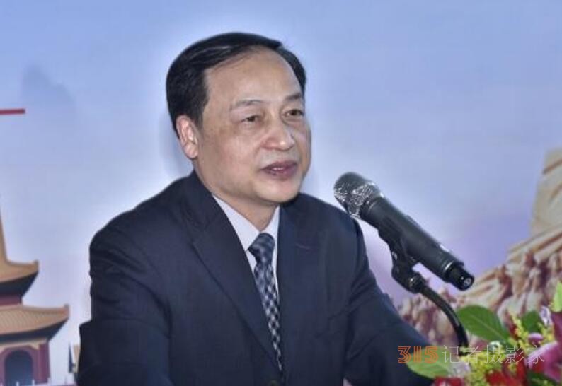 祝天华: 工作生活中如何面对人生观与价值观 爱岗敬业
