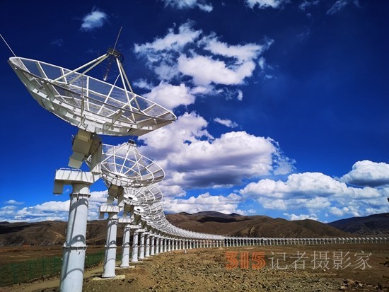 探秘高原“观日者” “千眼天珠”正式建成