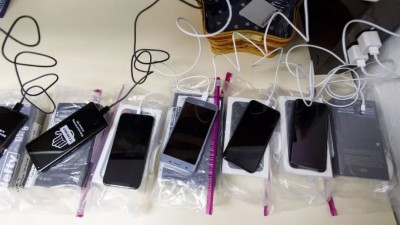 某品牌手机辐射超标引消费者担忧 手机辐射会危害健康吗