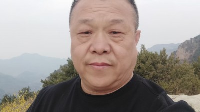 笔走龙蛇墨色艳 运筹帷幄字成兵