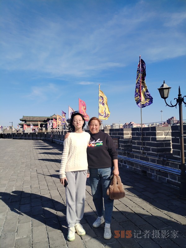 春分时节明城墙乐游赏梅