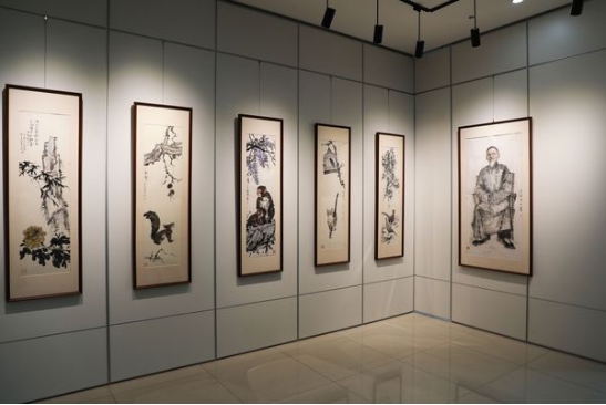 “墨润鹊华”书画艺术展在济南开幕 搭建南北文化交流新平台