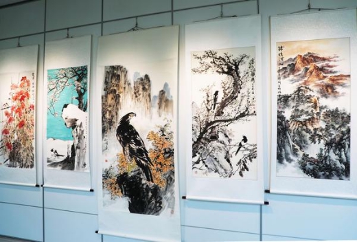 “墨润鹊华”书画艺术展在济南开幕 搭建南北文化交流新平台