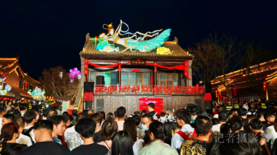 洛邑古城夜未央，汉服华彩映华光